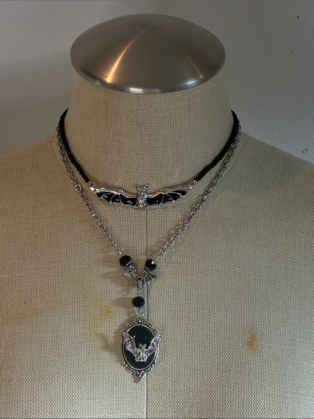 NWT Gothic Black Bat beaded choker & pendant necklace set of two Halloween party